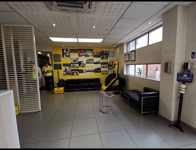 19,294M² FACTORY TO LET IN JET PARK